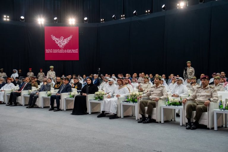 أكاديمية جوعان بن جاسم للدراسات الدفاعية تنظّم ندوة الحوار الاستراتيجيتحت رعاية وحضور سعادة الشي (1)